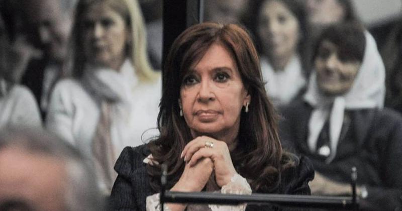 El fiscal Luciani pidioacute 12 antildeos de prisioacuten para Cristina Kirchner