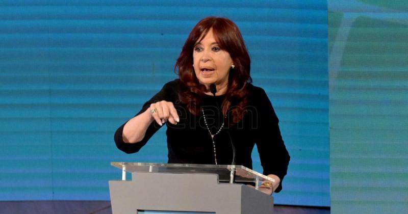 CFK- Voy a demostrar por queacute me estaacuten prohibiendo hablar en el juicio