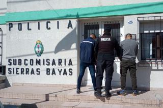 Hurtaron un televisor huyeron en remis y los atraparon en Sierras Bayas