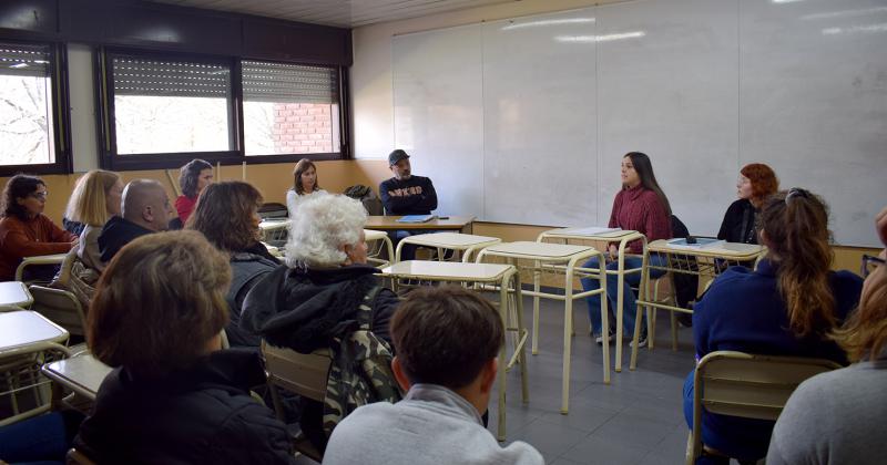 Hay nuevos periodistas y comunicadores en la ciudad graduados de la FACSO