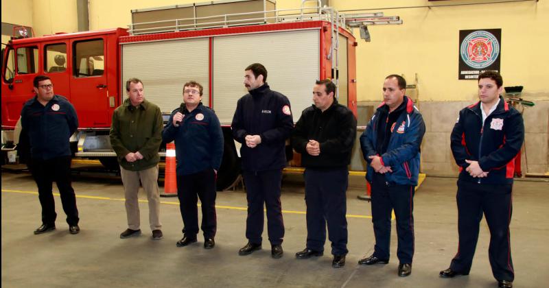 Bomberos Olavarriacutea- con eacutexito finalizoacute la jornada de capacitacioacuten regional