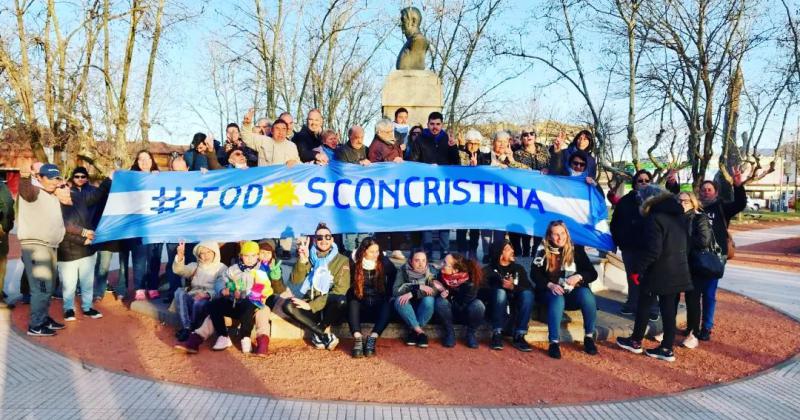 Apoyo a Cristina Kirchner en La Madrid