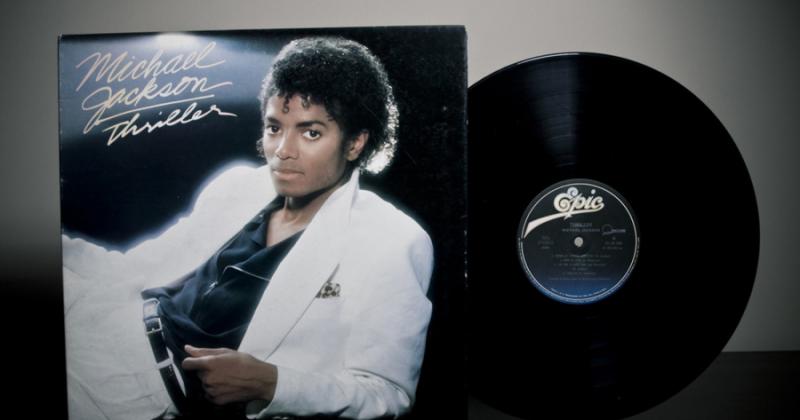 Lanzaraacuten una edicioacuten de lujo de Thriller de Michael Jackson