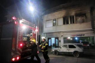 Importante incendio en un edificio del centro 