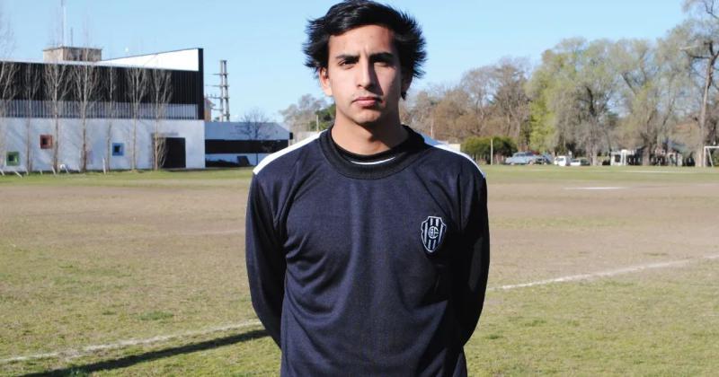 Facundo Cortadi ya se convirtió en jugador de Estudiantes