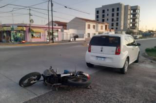 Un joven fue trasladado al hospital luego de protagonizar un triple choque