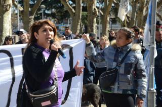 A microacutefono abierto expresaron el apoyo a Cristina en la ciudad 