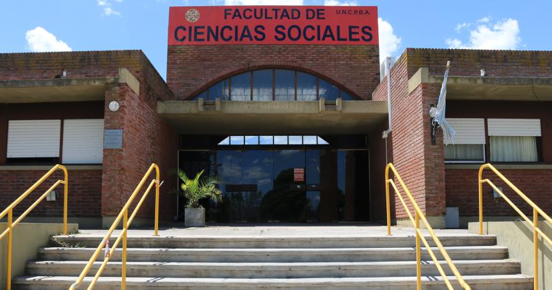 Los docentes de la Unicen volvieron a cobrar con importantes descuentos de la obra social