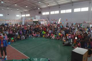 Festejos por el Diacutea de las Infancias en el gimnasio 19 de febrero