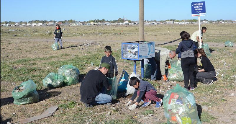 Agrupaciones ambientalistas de la ciudad erradicaron un histoacuterico basural