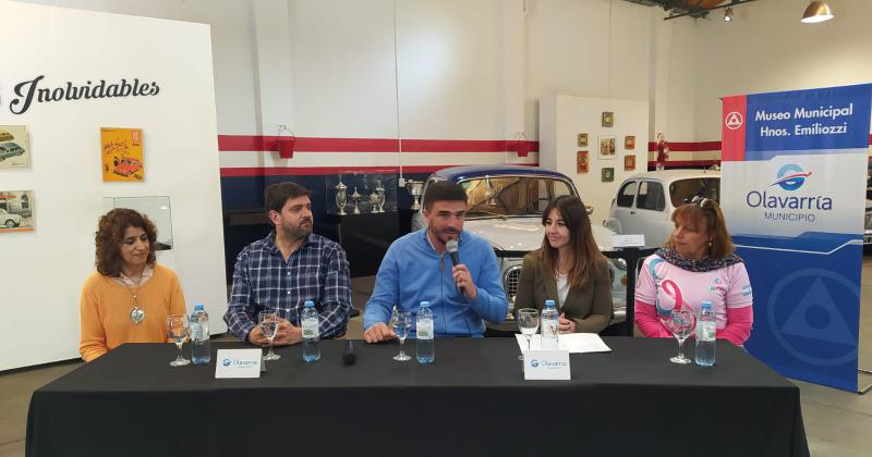 La 2ordf exposicioacuten de autos y motos antiguas seraacute a beneficio de Ola Rosa