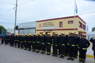 Bomberos de distintos destacamentos se capacitaron en equipos energizantes