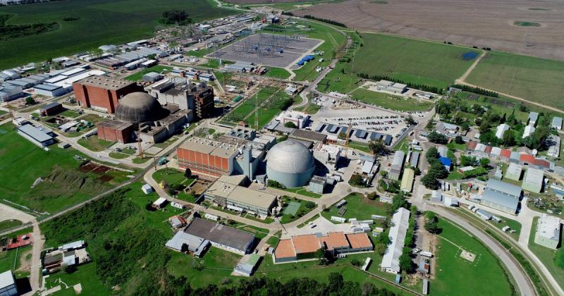 Murioacute un trabajador por una accidente en la central nuclear Atucha en Zaacuterate