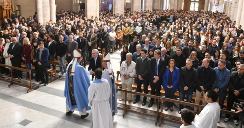 El arzobispo Jorge Scheinig se disculpoacute por la misa de Lujaacuten