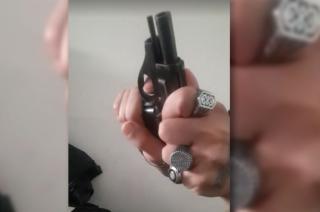 Hallaron en el celular de Sabag Montiel un video que lo muestra accionando la pistola