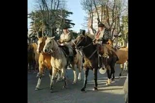 Los Gauchos Peregrinos partieron hacia la Basiacutelica de Lujaacuten