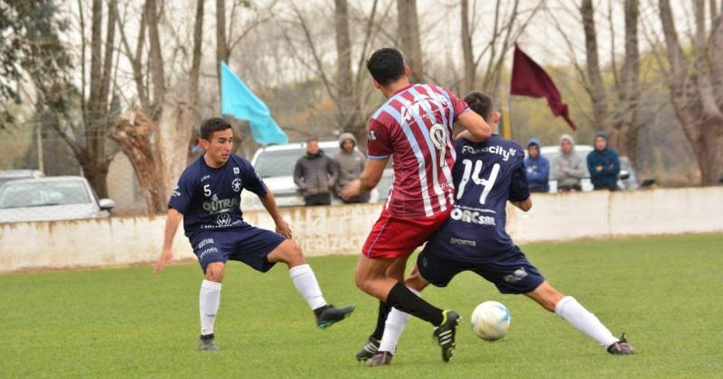 Racing se clasificó tras ganarle a Balonpié