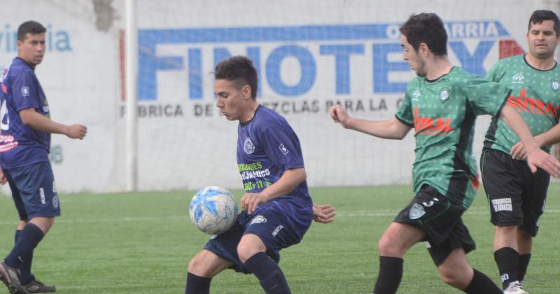 El primer partido enfrentó a Villa Mailín y Villa Magdalena