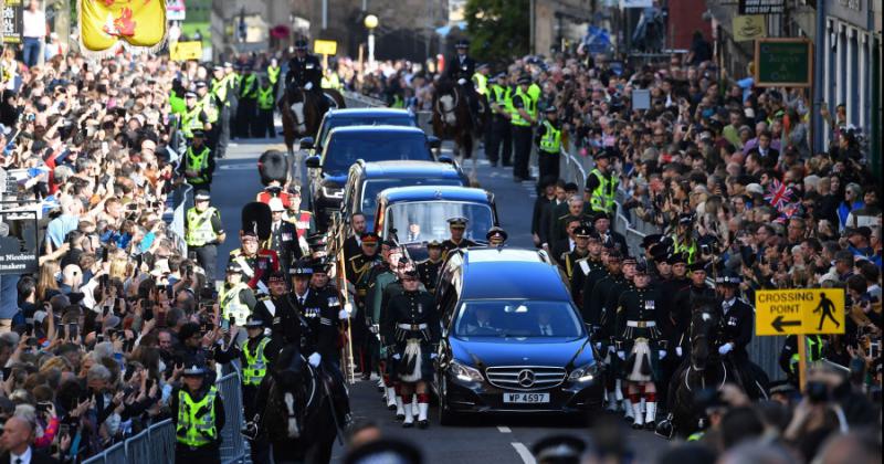 Liacutederes mundiales se dirigen a Londres por el funeral de Isabel II