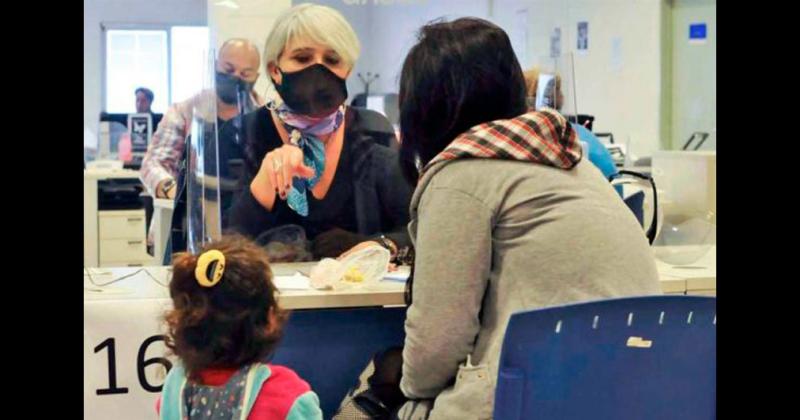 Cuaacuteles son los pagos de Anses para hoy