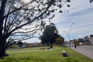 Con cielo mayormente nublado y maacutexima de 17ordmC arranca la primavera 