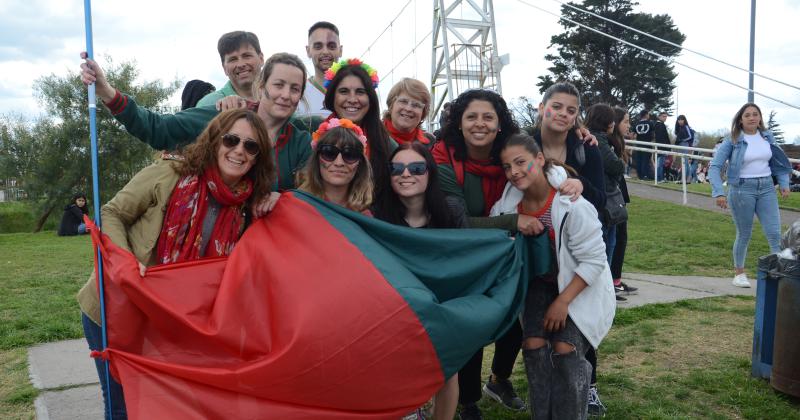 Todas las fotos de los festejos del diacutea de la Primavera y del Estudiante 