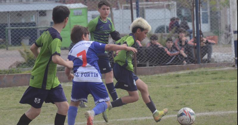 El torneo de inferiores tuvo acción en la tarde sabatina