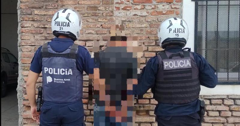 Otra estacioacuten de servicio es blanco de la inseguridad- robo a mano armada