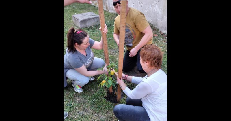 Proyecto Peronista festejoacute la primavera en el Hogar San Joseacute