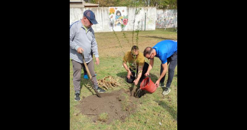 Proyecto Peronista festejoacute la primavera en el Hogar San Joseacute