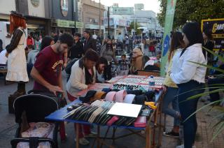 Tercera edicioacuten de la Peatonal Necochea