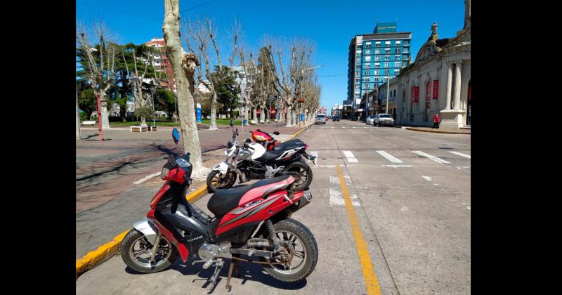 Hoy los comercios estaraacuten cerrados por el feriado de los trabajadores mercantiles