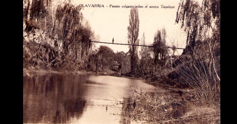 Uno de los variados aspectos que ha tomado el arroyo Tapalqué con el transcurrir de los tiempos La relación de la ciudad con el arroyo que la atraviesa ha marcado sus 154 años de historia (Colección Marcos Rodríguez)