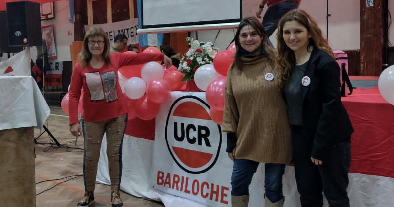 Con presencia olavarriense se llevoacute a cabo el 9ordm Encuentro Nacional de Mujeres Radicales