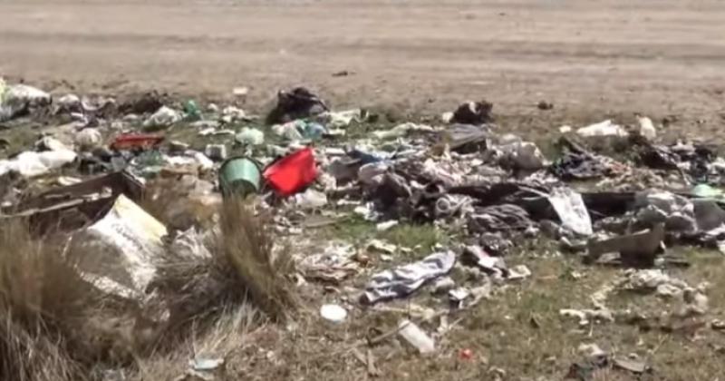 Vecinos reclaman por la presencia de un basural en Coloacuten y Ruta 60