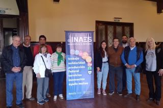 El Inaes se reunioacute con mutuales locales en el Diacutea Nacional del Mutualismo