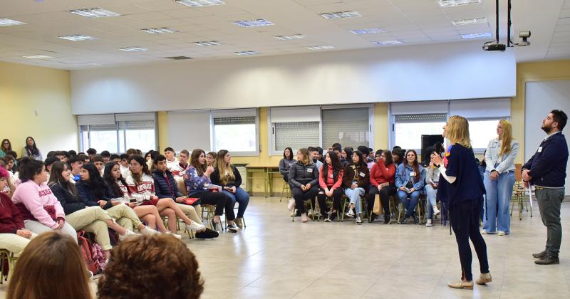 Con gran participacioacuten comenzoacute una nueva jornada de Sociales en Accioacuten