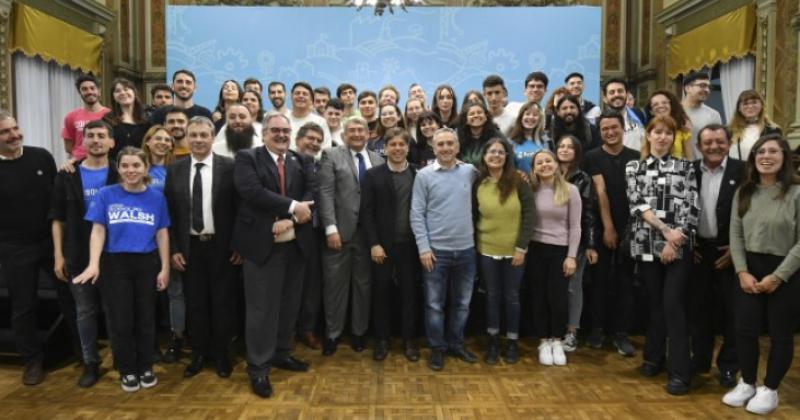 La Provincia extendioacute el Boleto Estudiantil a seis universidades del interior