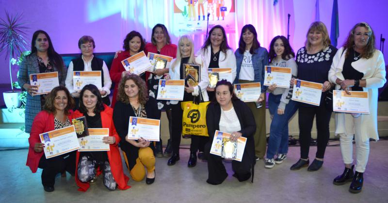 Las mujeres reconocidas en la Expo figuras clave para el desarrollo olavarriense