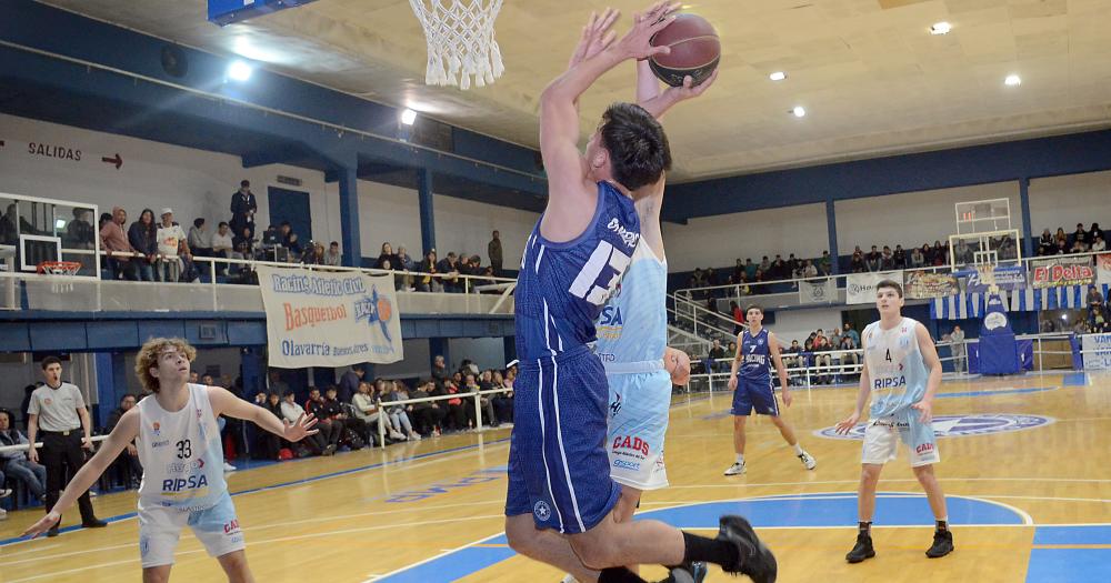 Racing A Club superó a Unión de Mar del Plata 75-74 en el debut