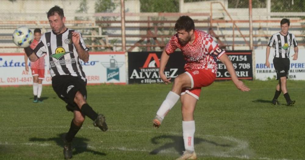 Hurac�n le ganó a Blanco y Negro