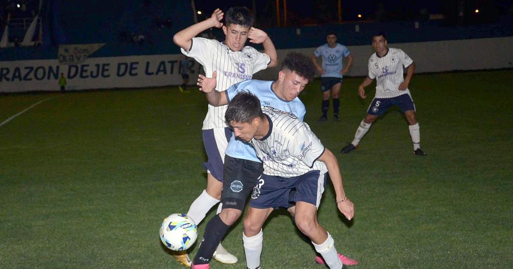 Racing venció a Loma Negra y pasó a semifinales