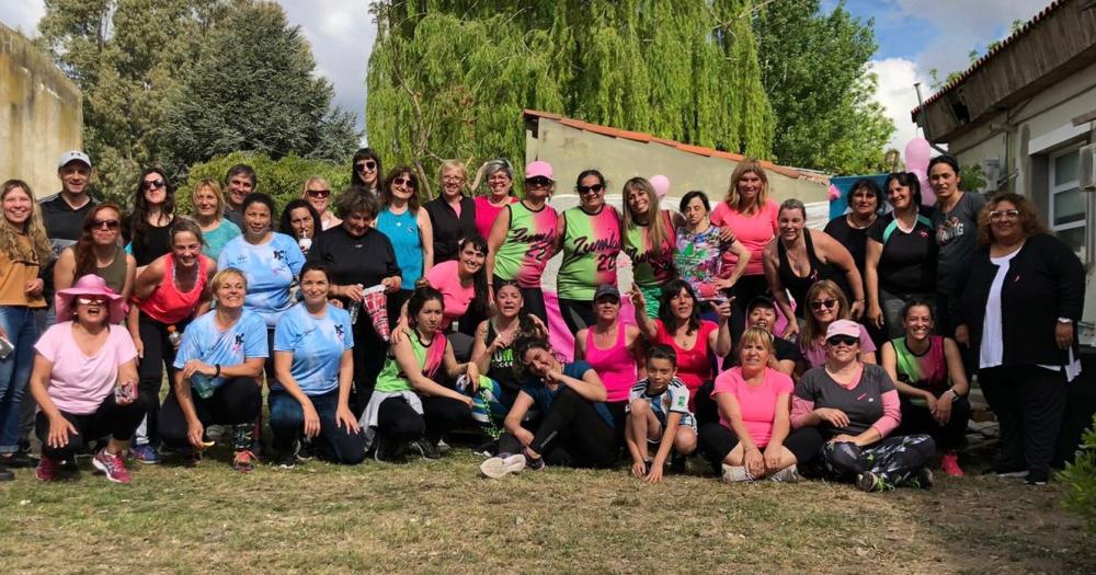 El Hospital de Oncologiacutea se sumoacute a concientizar sobre el caacutencer de mama