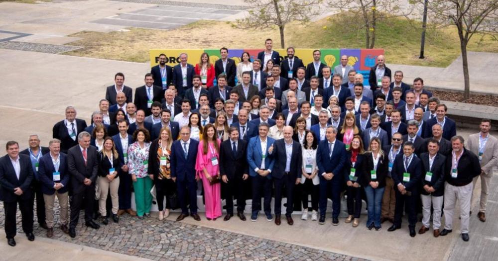 Galli participoacute en el Foro Urbano Federal entre maacutes de 150 alcaldes de todo el mundo