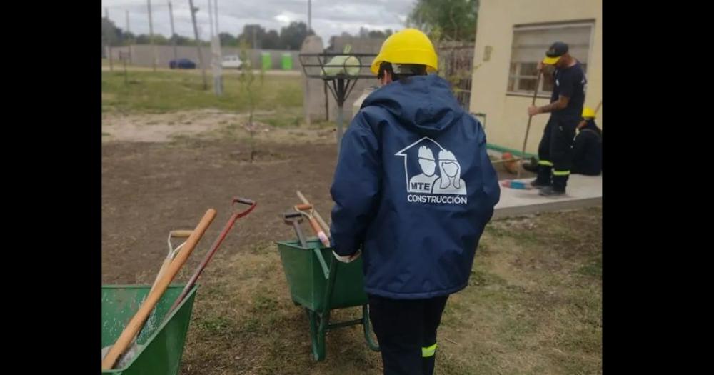 Empezoacute la primera obra de integracioacuten comunitaria en el barrio Matadero