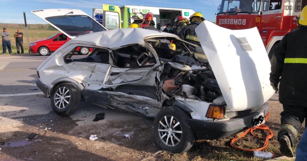 Fuerte choque a la altura del barrio AOMA- un herido de gravedad