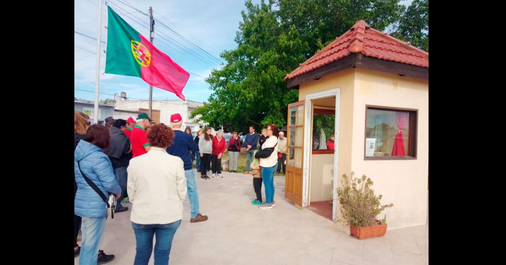 Aniversario de la entronizacioacuten de la virgencita de Faacutetima