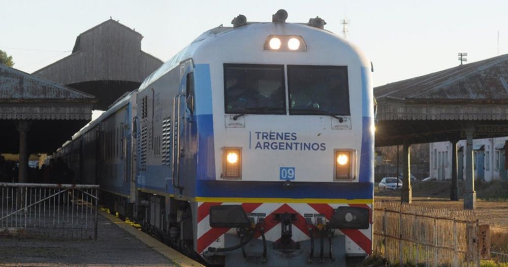 El tren de pasajeros que pasa por Olavarriacutea no funcionaraacute hasta febrero de 2023