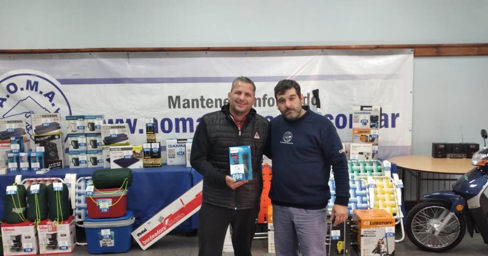 Facundo Picone fue el ganador del concurso de pesca en la laguna Blanca Chica