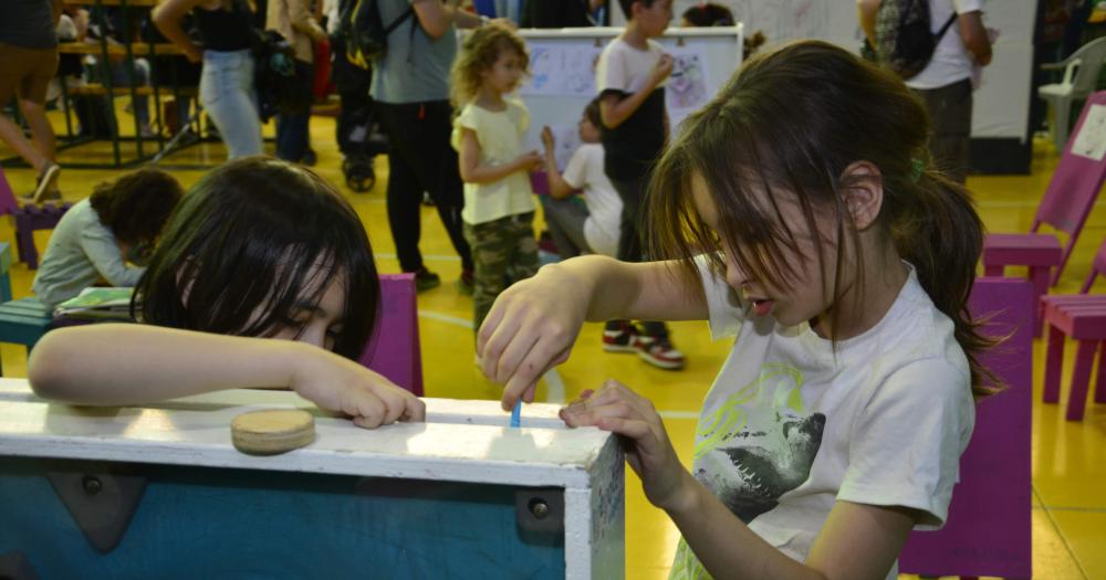 Un gran marco de participantes para la segunda jornada del Festival del Libro